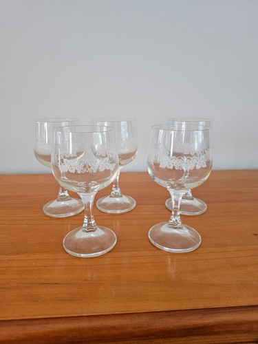 Weingläser mit weinmotiv ddr - weingläser,